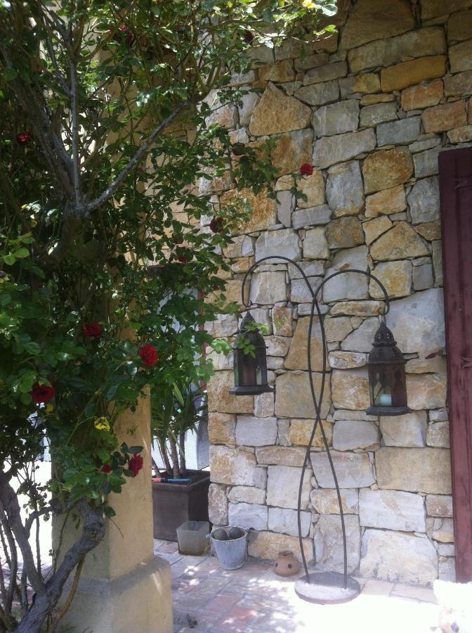 Suite De L'Olivier Au Mas Au Coeur De La Provence &Spa Saint-Cannat Quarto foto